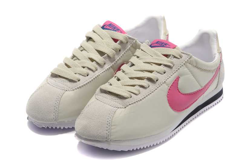 nike cortez 2013 chaussures femme red white blue cortez nike pas cher vente en gros